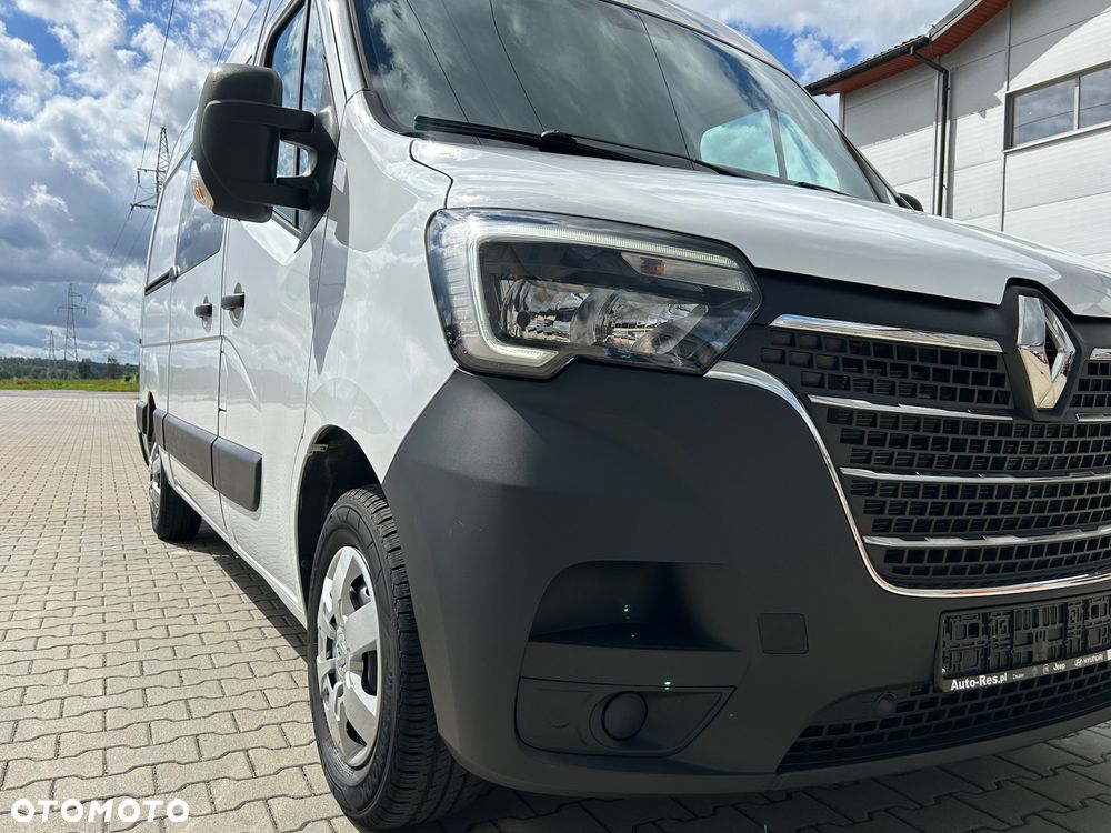 Renault Master 3 lift 7 osobowy klima - 21