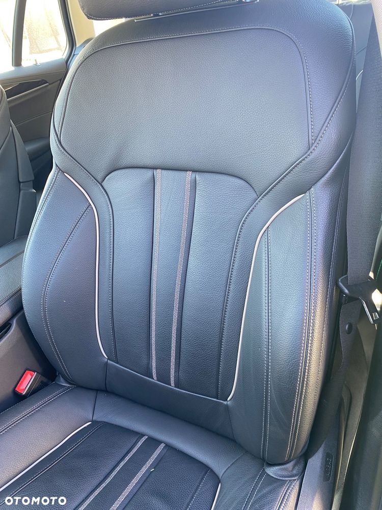 BMW Seria 5 530d Touring Luxury Line - 15