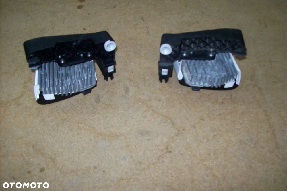halogeny led lewy i prawy renault megan iv - 3