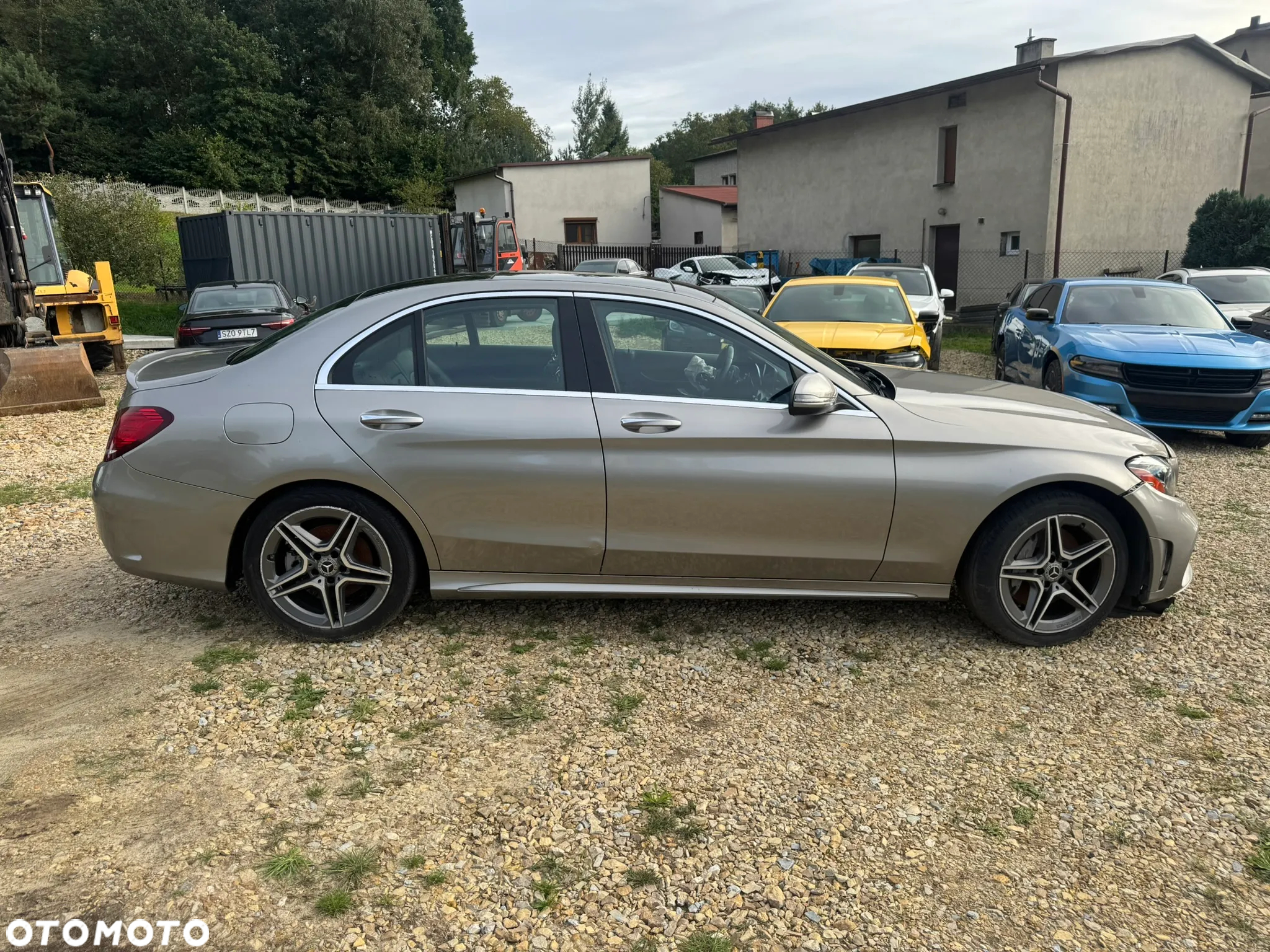 Mercedes-Benz Klasa C 300 4Matic 9G-TRONIC Edition AMG Line - 2