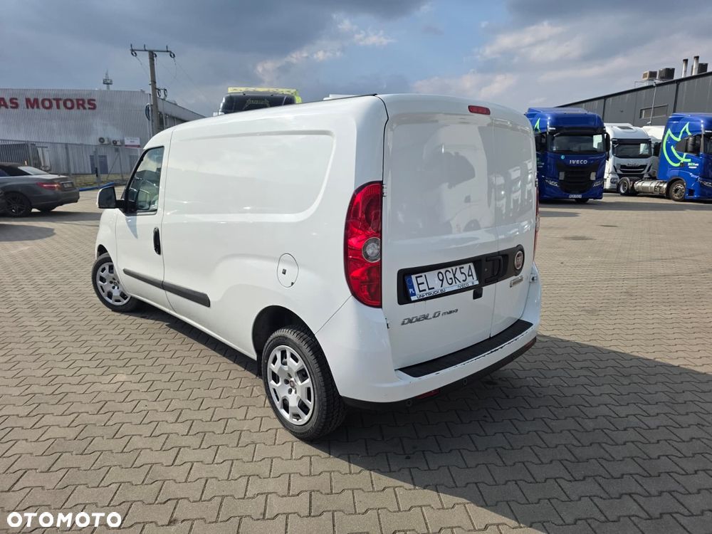 Fiat Doblo Maxi diesel 1,6 105KM blaszak 3 osobowy Krajowy FV23% - 6