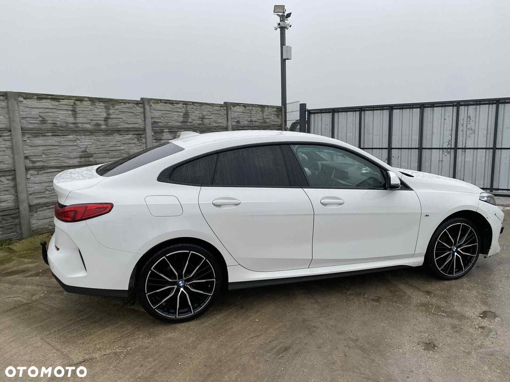 BMW Seria 2 218i M Sport - 37