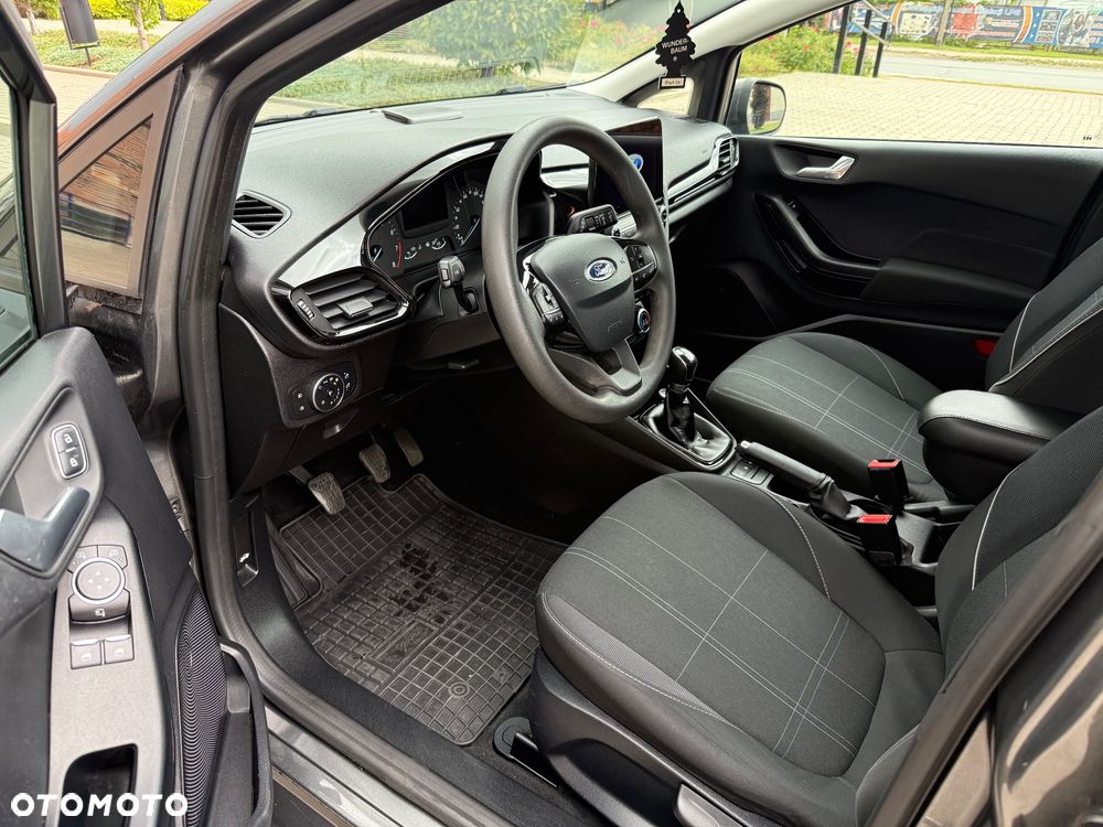 Ford Fiesta 1.1 Titanium - 10