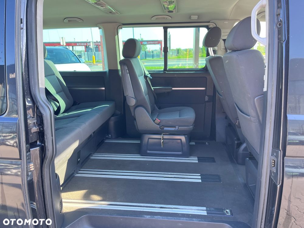 Volkswagen Multivan TDI L1 Comfortline - 12