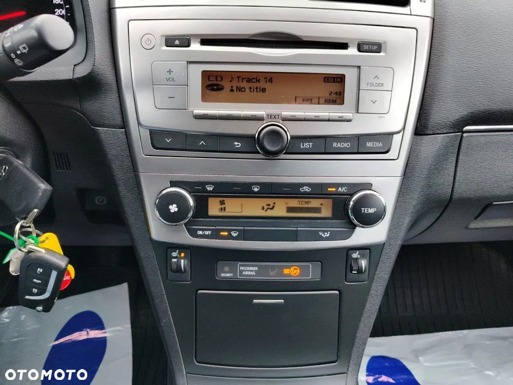 Toyota Avensis 1.6 Business Edition - 27