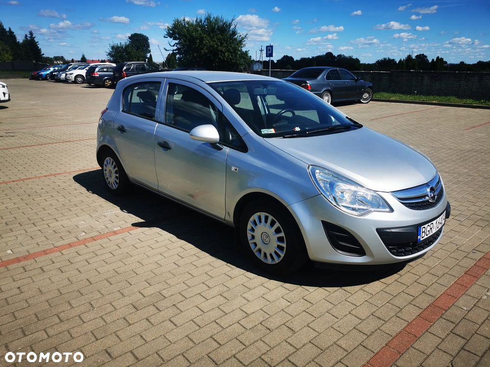 Opel Corsa 1.2 16V Cosmo - 16