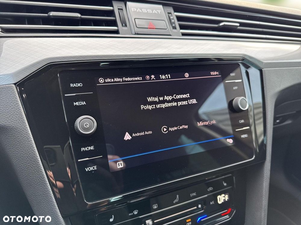 Volkswagen Passat 2.0 TDI EVO Business - 31