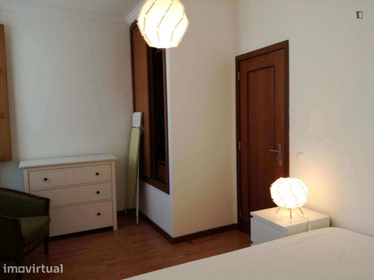 Apartamento com 1 quartos - localizado em Benfica Lisbon - Grande imagem: 4/15
