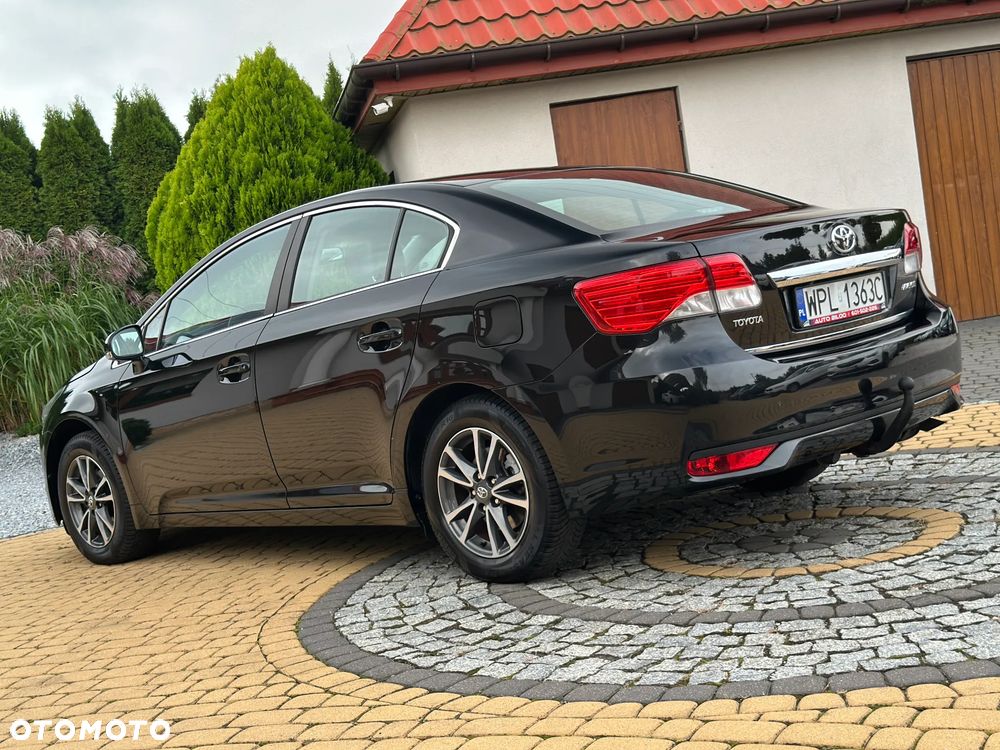 Toyota Avensis - 30