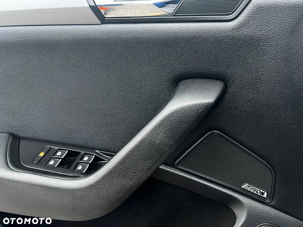 Skoda Superb 1.6 TDI GreenLine - 21