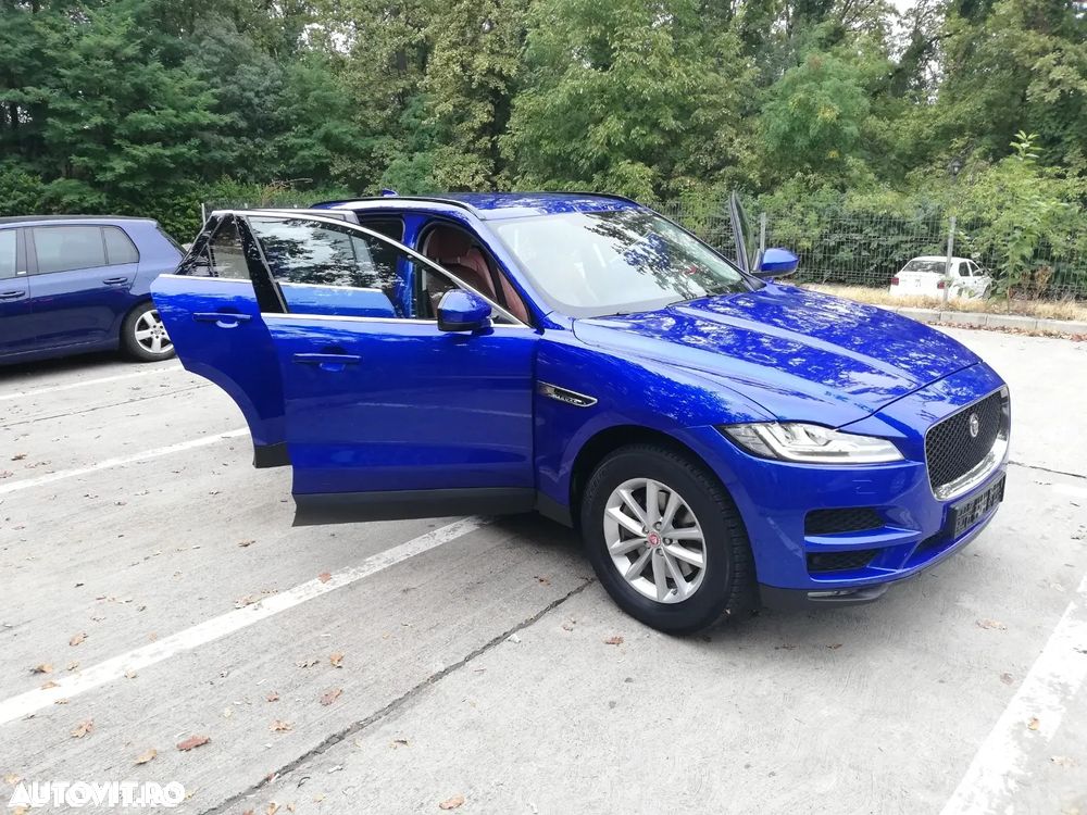 Jaguar F-Pace 20d AWD Portfolio - 13