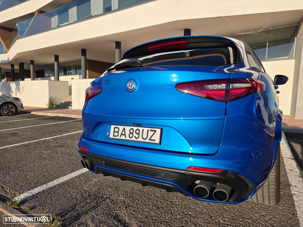 Alfa Romeo Stelvio 2.9 T Quadrifoglio Q4 - 9