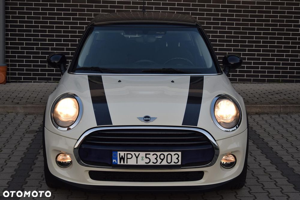 MINI Cooper 60 Years Chili - 16