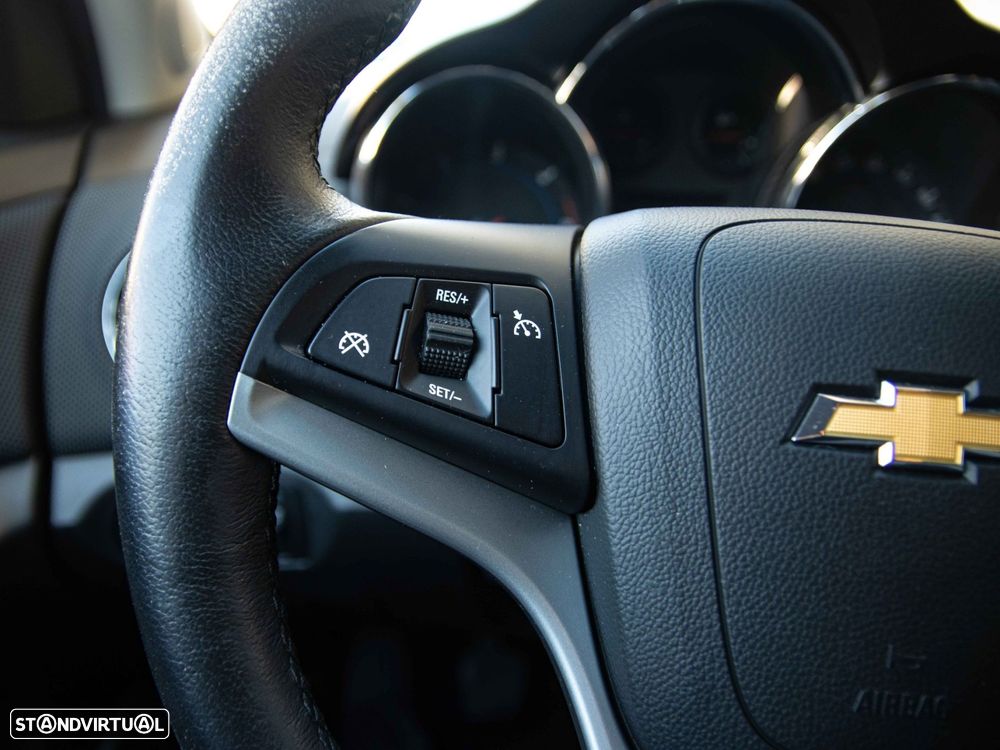 Chevrolet Cruze SW 1.7 VCDi LT - 20