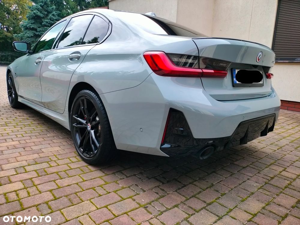 BMW Seria 3 330e M Sport - 3
