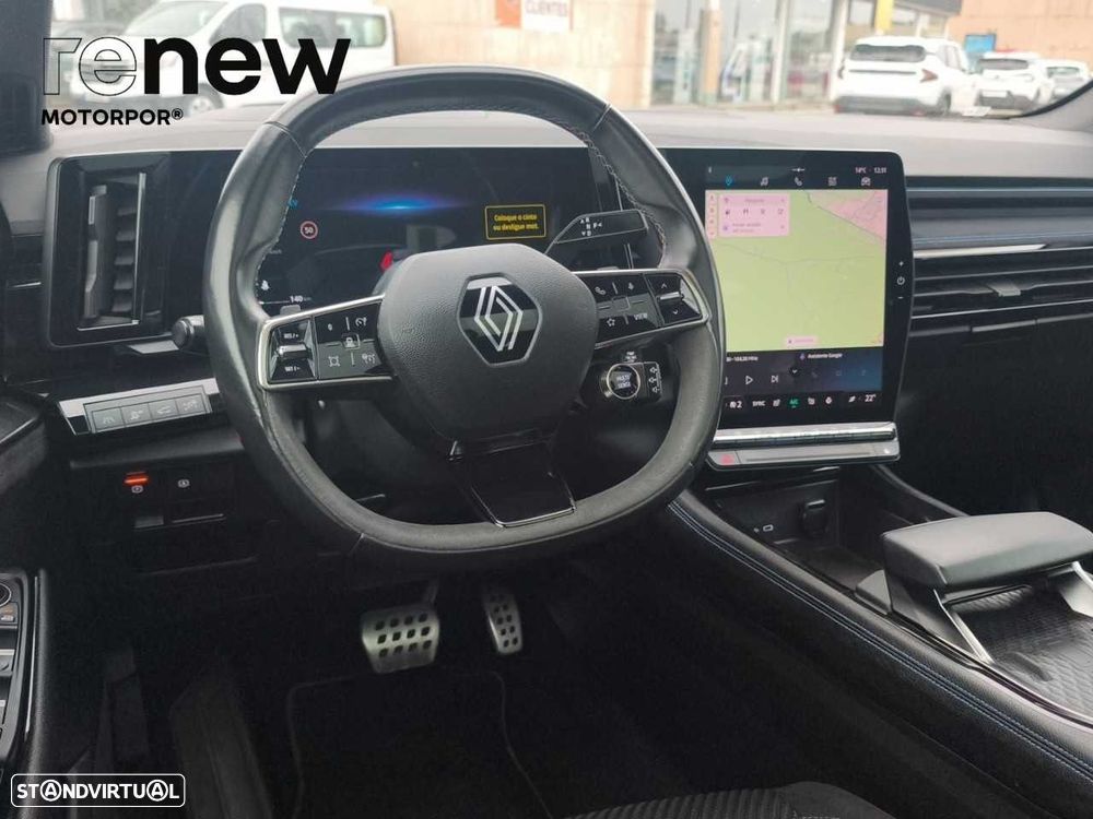 Renault Austral 1.2 E-Tech Iconic Espirit - 10