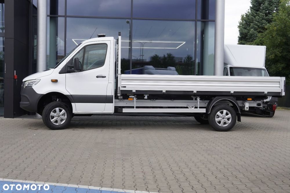 Mercedes-Benz Sprinter - 3