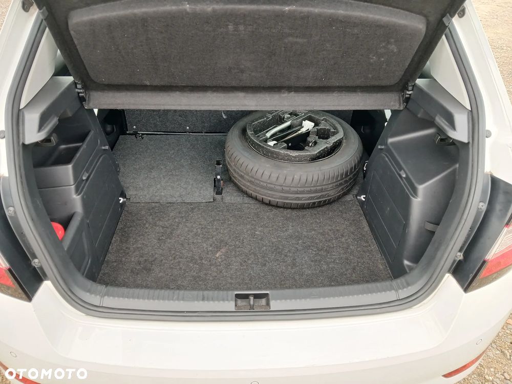 Skoda Fabia 1.0 Ambition - 13