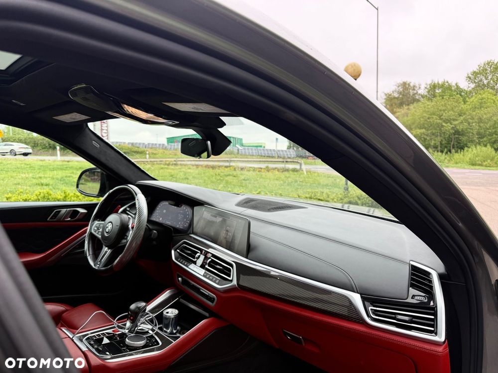 BMW X6M - 10