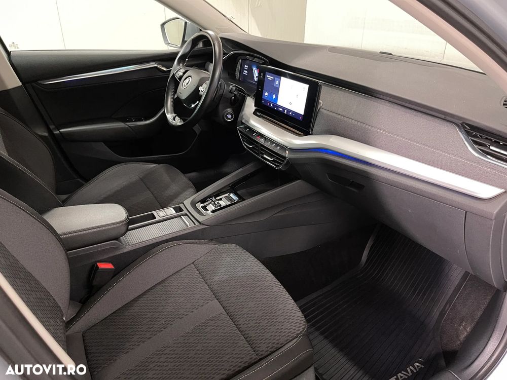 Skoda Octavia 2.0 TDI DSG Style - 11