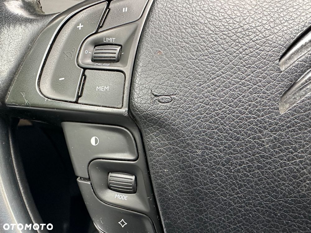 Citroën C4 Picasso e-HDi 115 ETG6 Exclusive - 15