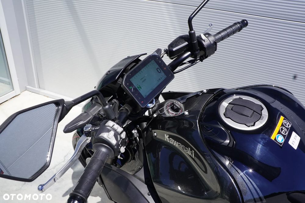Kawasaki Z 900 - 6