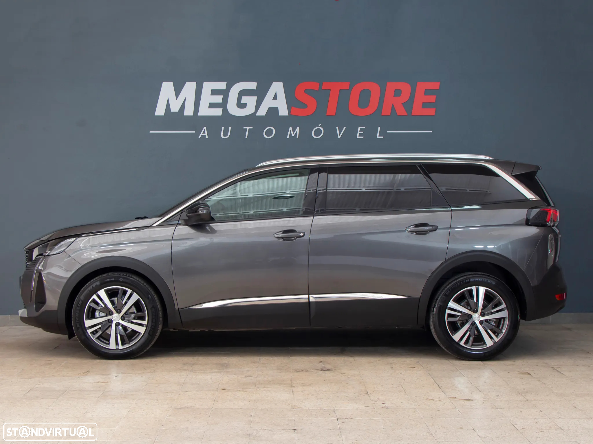 Peugeot 5008 1.2 PureTech Allure EAT8 - 4