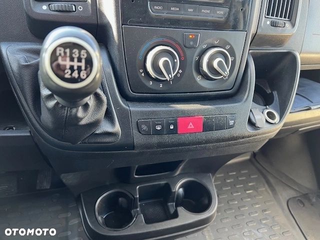Peugeot Boxer L3H2 2,0 Hdi 130 KM 7-os. klima tempomat gps - 22
