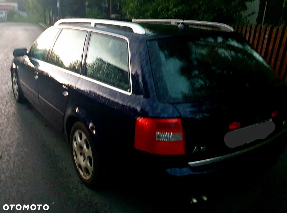 Audi A6 Avant 2.5 TDI - 4