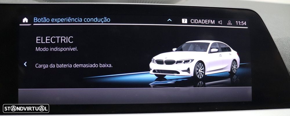 BMW 330 e Line Luxury Auto - 27
