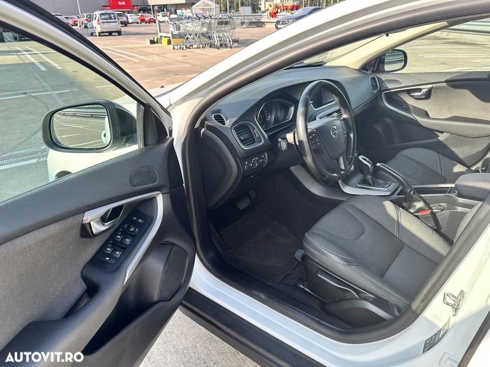 Volvo V40 Cross Country D2 Geartronic Kinetic - 12