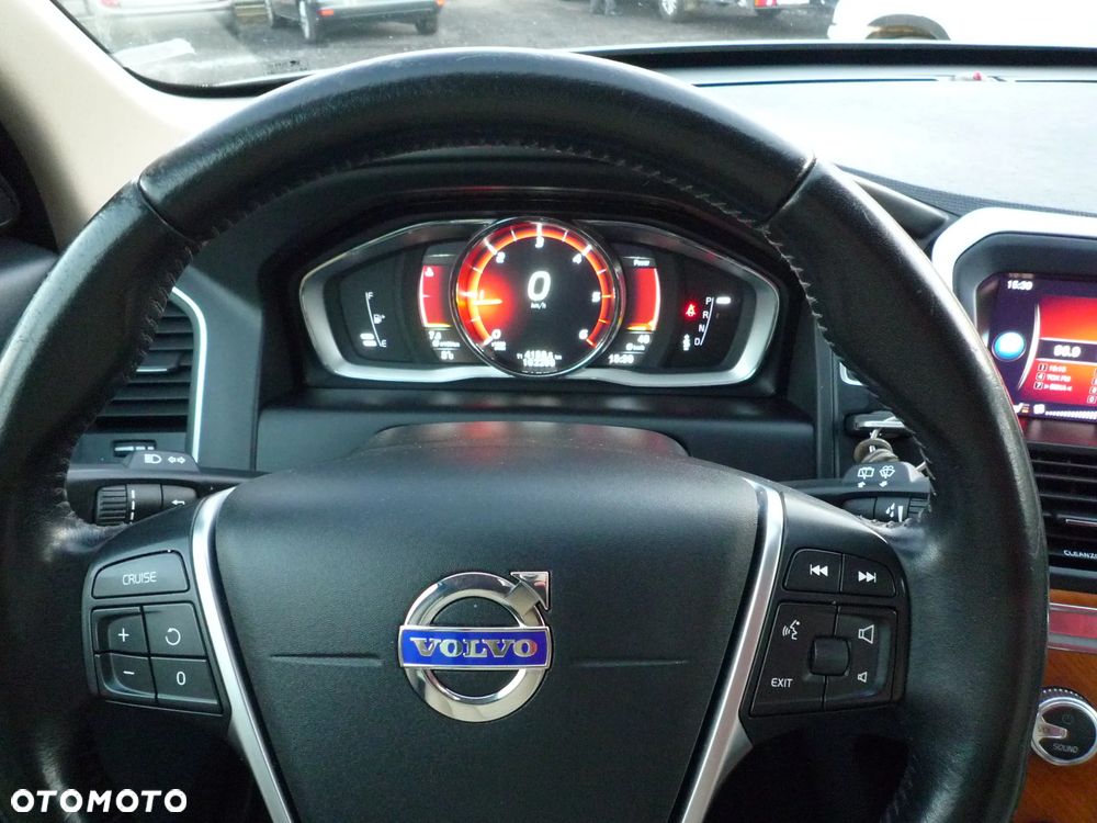 Volvo XC 60 D3 Drive-E Summum - 20