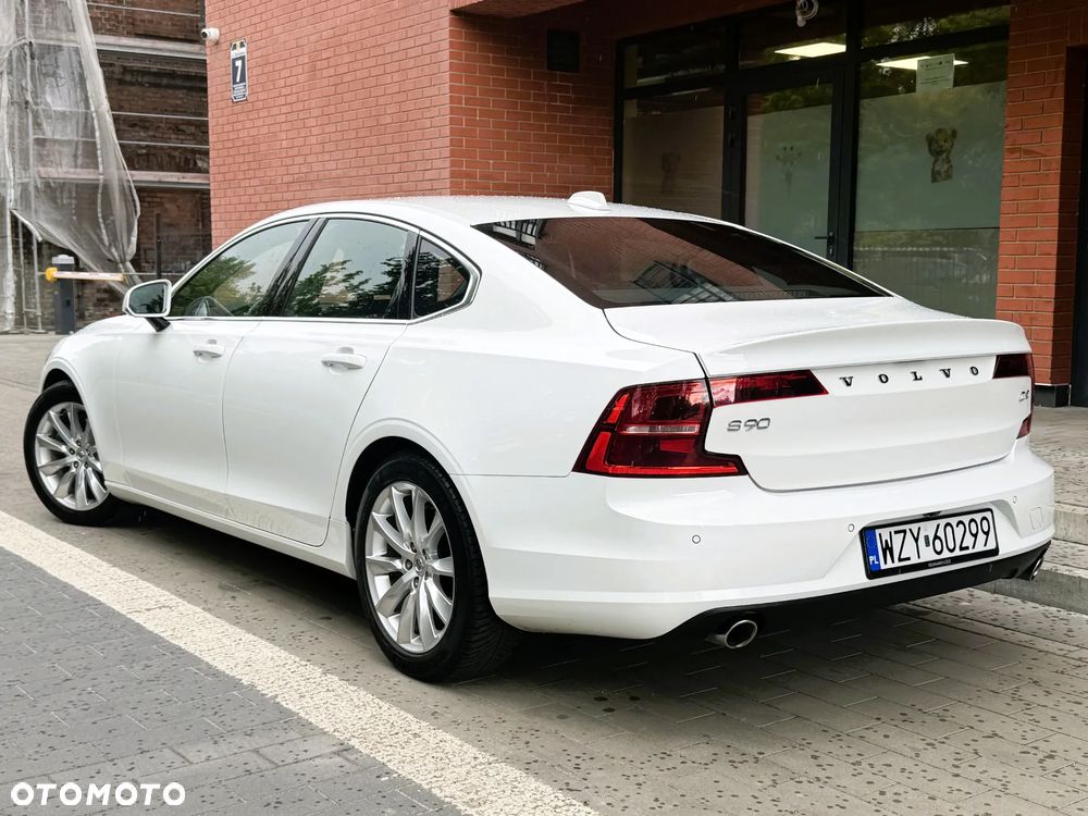 Volvo S90 D4 Momentum - 8