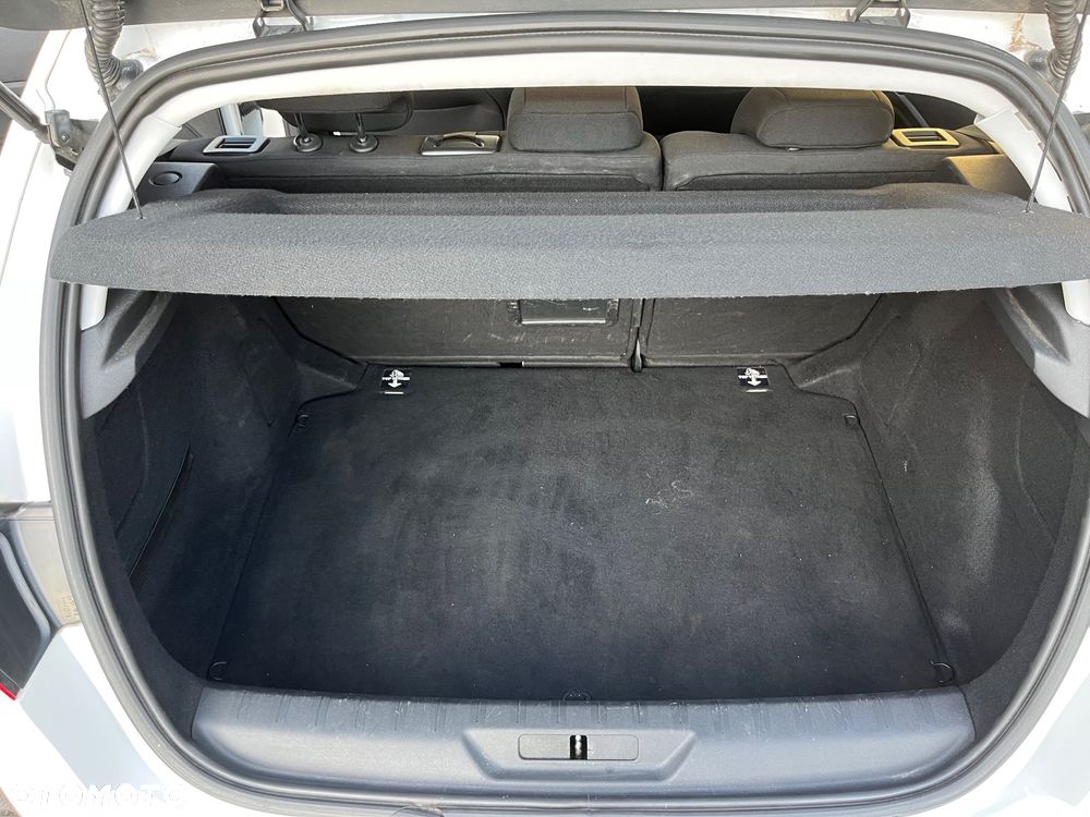 Peugeot 308 1.5 BlueHDi Active S&S - 15