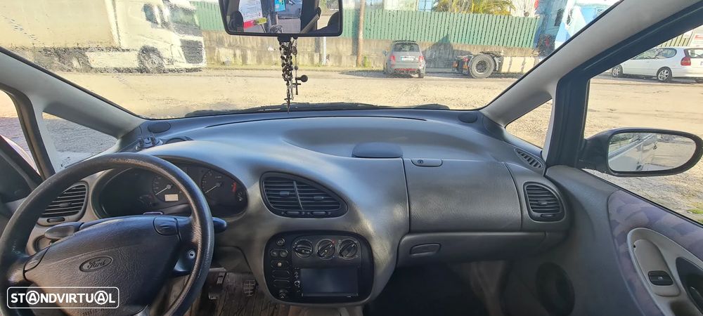 Ford Galaxy 1.9 TD - 8