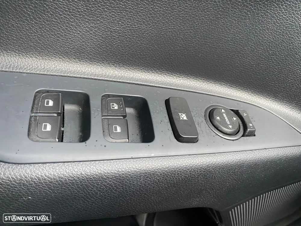 Kia Stonic 1.2 MPi Dynamic - 5