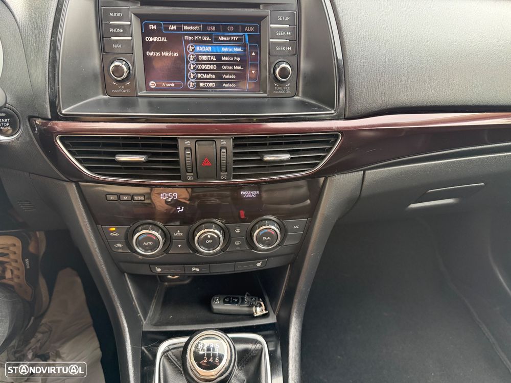 Mazda 6 2.2 SKY-D Evolve Navi - 12