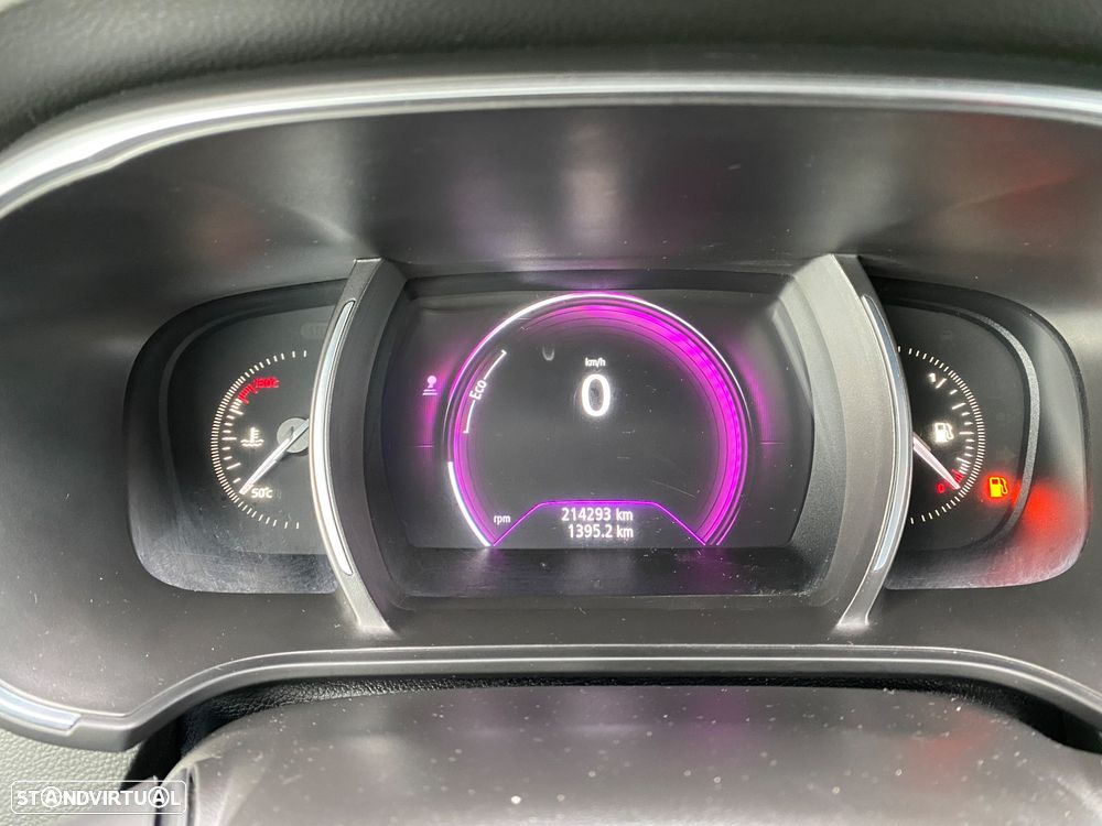 Renault Mégane ENERGY dCi 110 Start & Stop Dynamique - 28