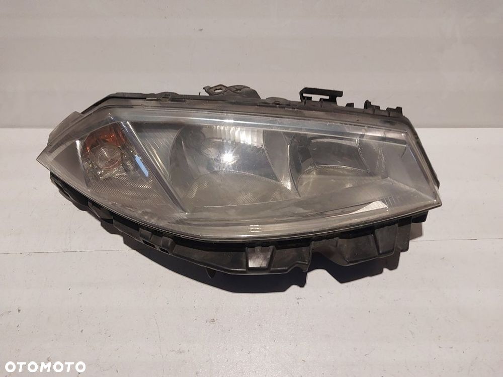 Renault megane II prawa lampa przednia przód reflektor prawy - 4