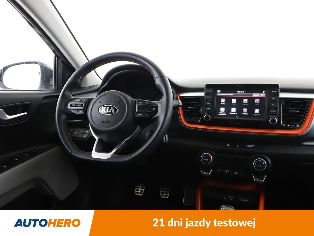 Kia Stonic - 13