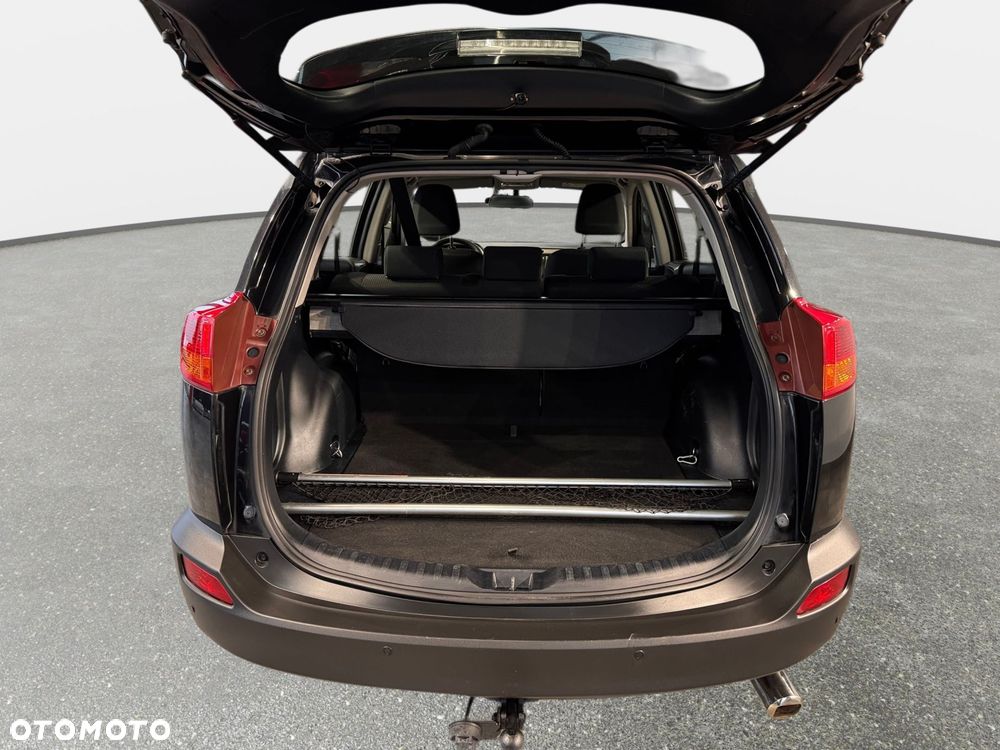 Toyota RAV4 - 11