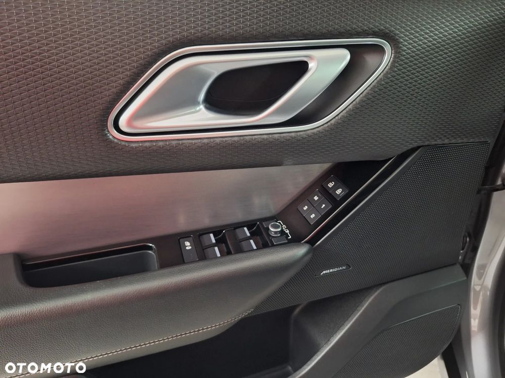 Land Rover Range Rover Velar D200 Dynamic SE - 16