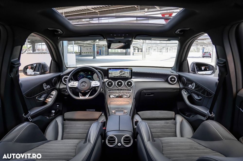 Mercedes-Benz GLC 300 4MATIC MHEV - 5