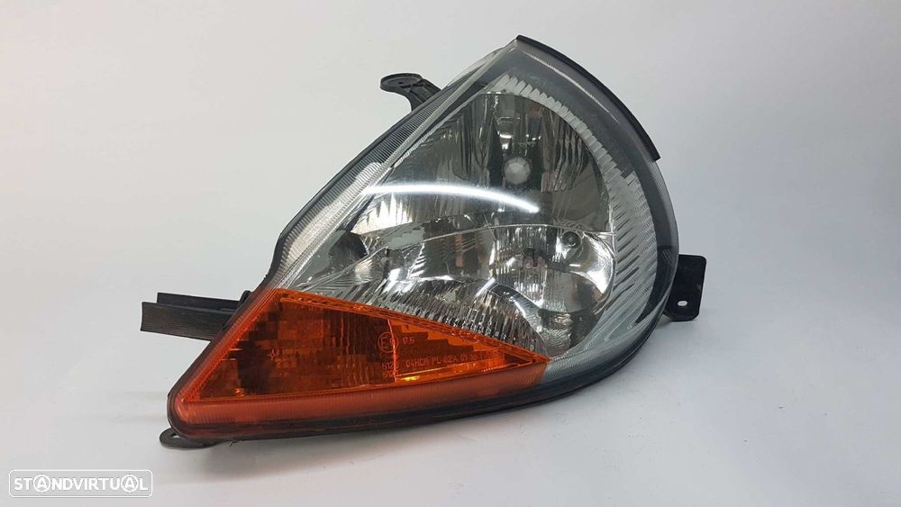 FAROL ESQUERDO FORD KA (CCQ) COLLECTION - 1