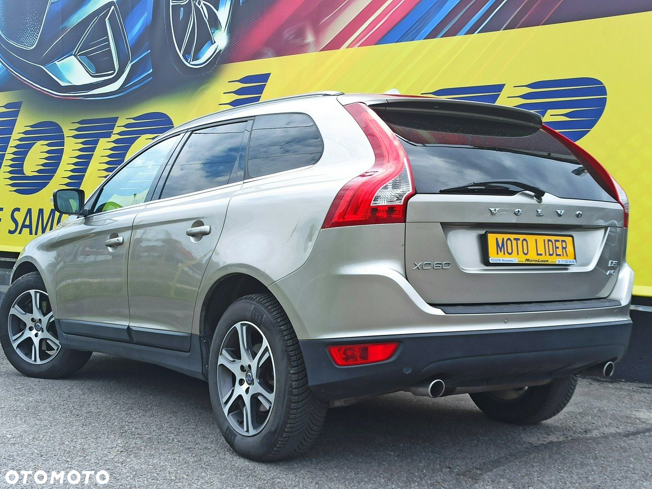 Volvo XC 60 - 4