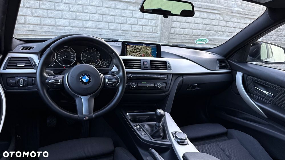 BMW Seria 3 - 14