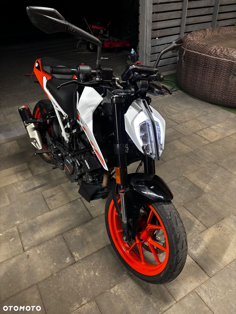 KTM Duke 125 - 9