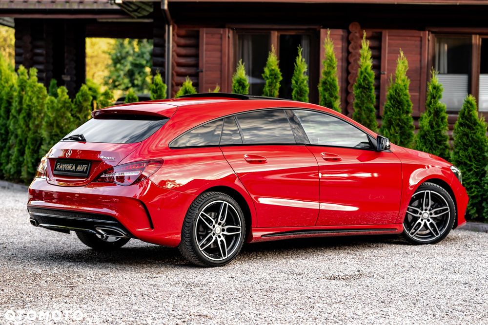 Mercedes-Benz CLA 250 4-Matic AMG Line - 10
