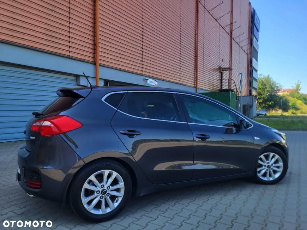 Kia Ceed 1.4 CVVT ISG Dream-Team Edition - 5