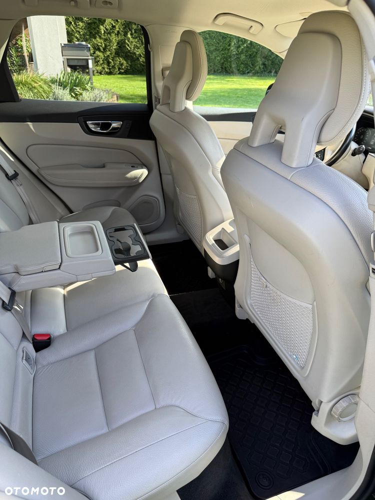 Volvo XC 60 D4 AWD Inscription - 7